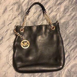 Michael Kors Jet Set Shoulder Bag